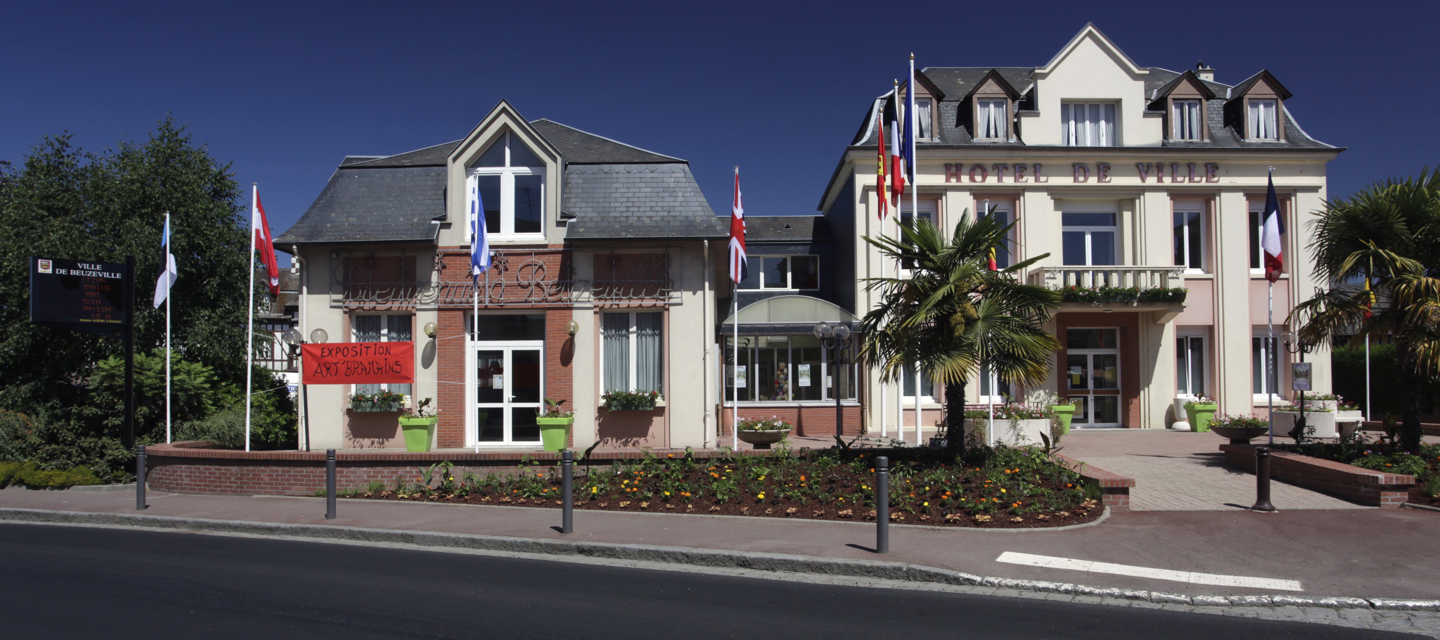 Beuzeville - Exposition sur la réhabilitation du centre-bourg