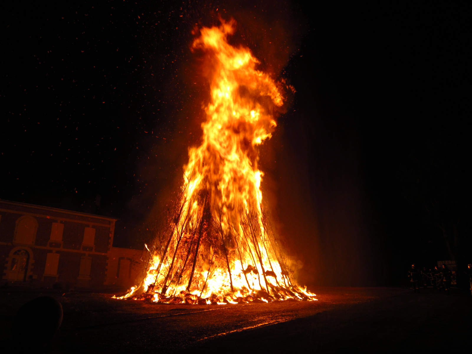 Manneville-la-Raoult - Feu de la Saint-Jean