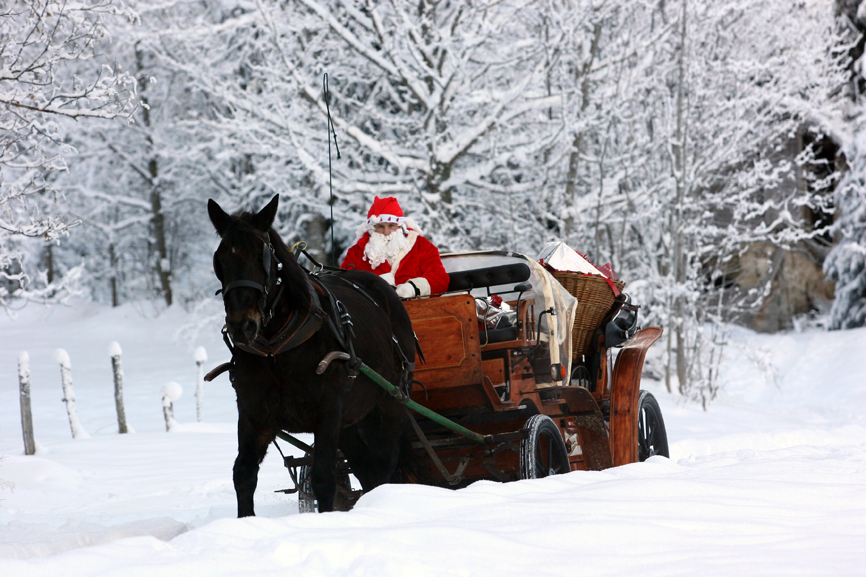BEUZEVILLE: Marché de Noël et promenades en calèche