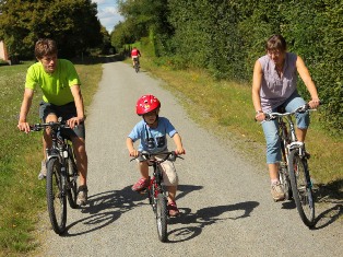BEUZEVILLE/ PONT-L'EVÊQUE: Rando-vélo A la rencontre de L'Eure et du Calvados, en passant par la Voie Verte