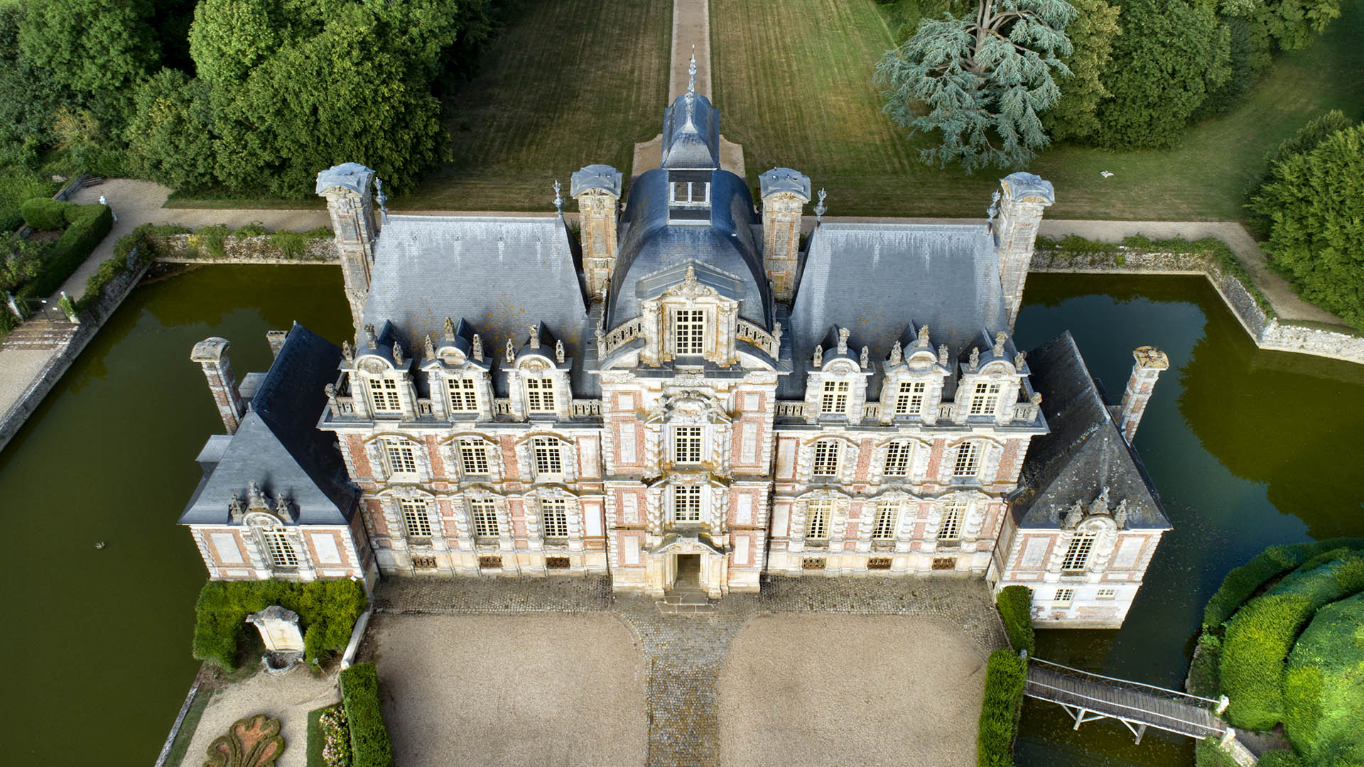 Chateau de Beaumesnil 04 (c) Frederic Grimaud
