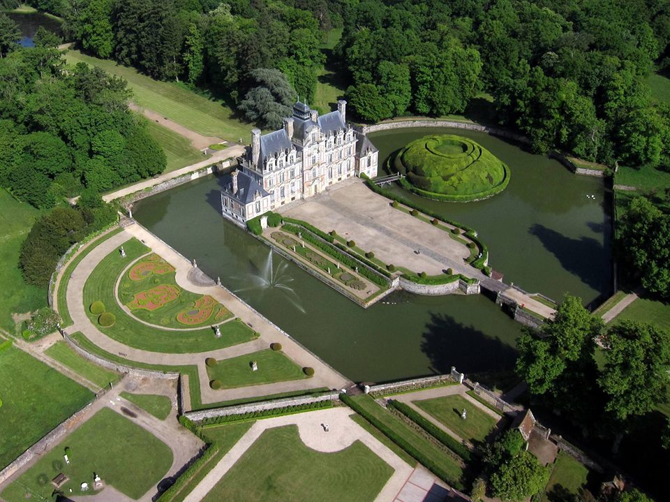 Château de Beaumesnil