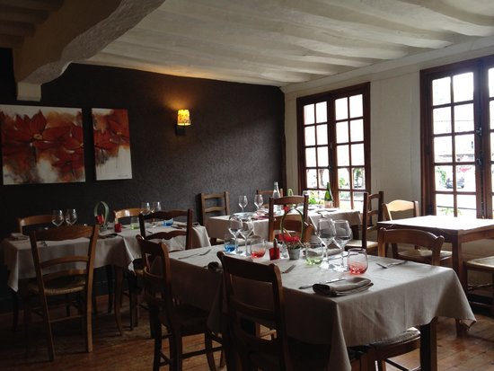 La-Halle-salle-a-l-etage---Paris