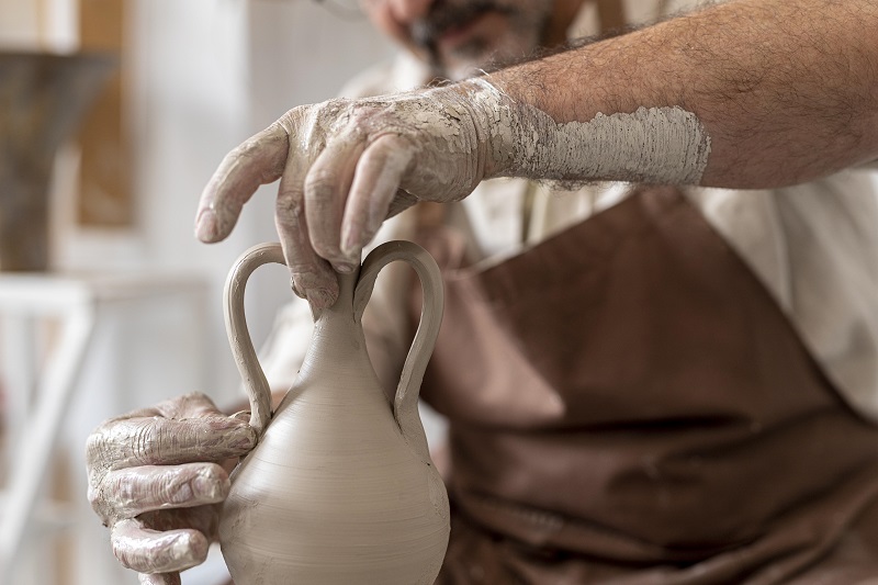 Poterie (freepik)