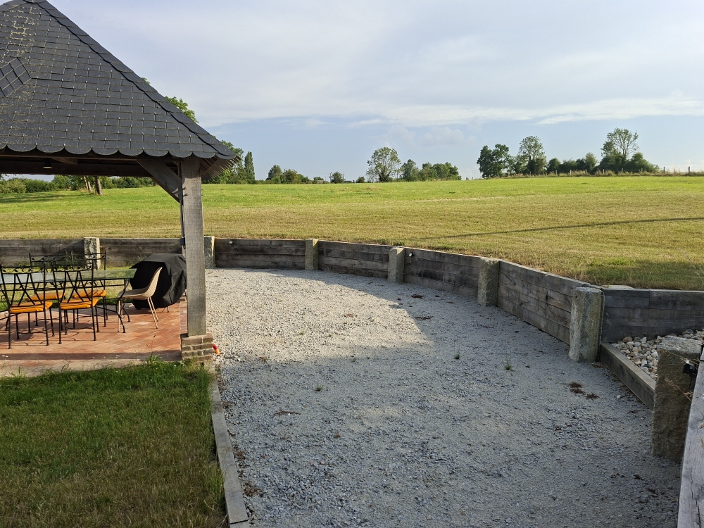 TERRAIN DE PETANQUE 20 RUE DU RAVIN