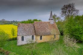église de Pierre Ronde à Beaumesnil