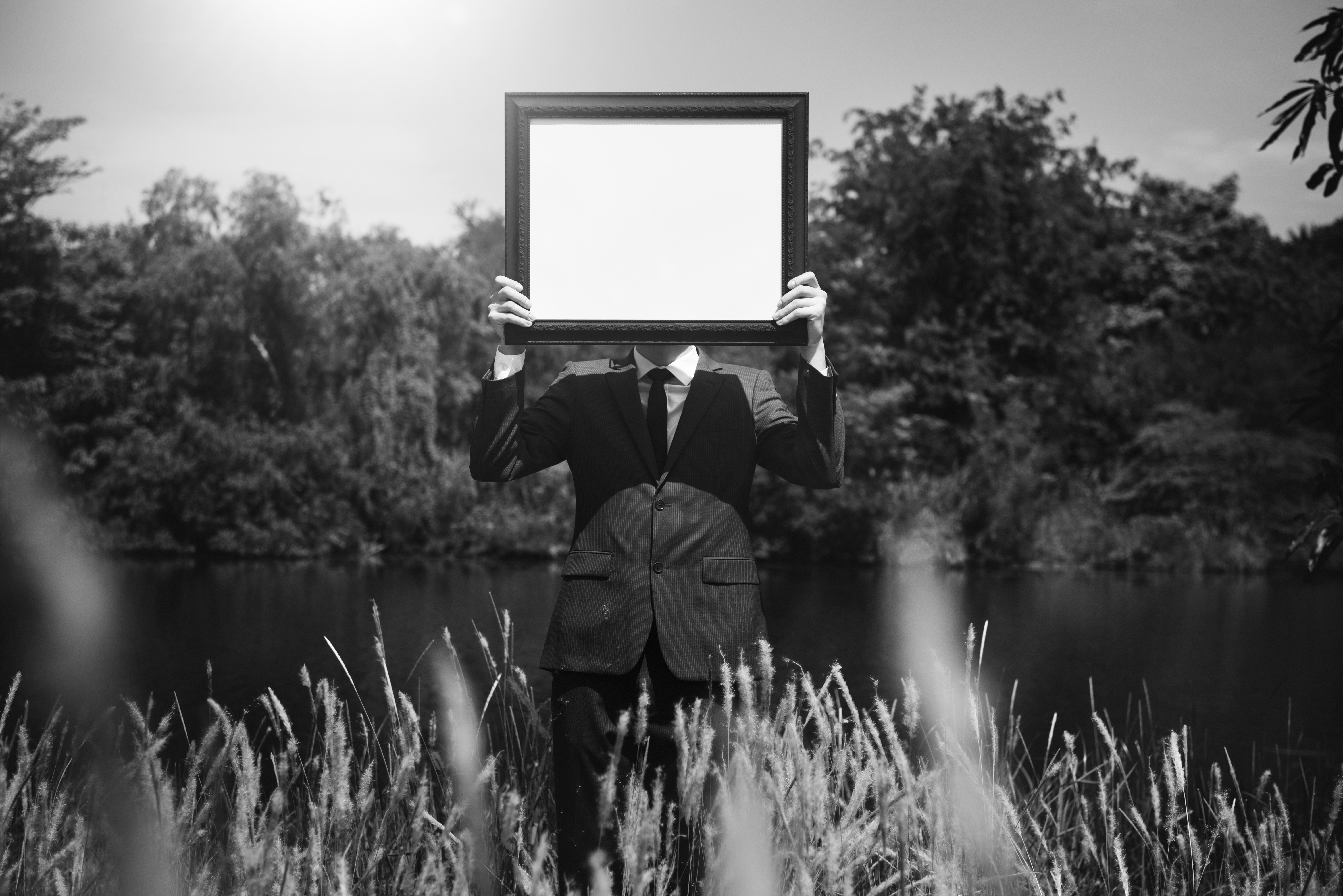 professionnel-nature-surrealiste-travail-environnement-homme-d-affaires